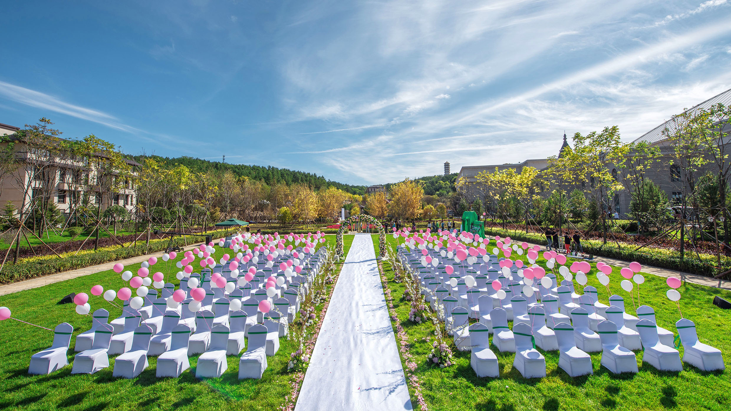 戶外婚禮.jpg 戶外婚禮.jpg