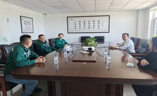 5.雙陽科技局局長趙曉春一行蒞臨裝配式總公司調(diào)研座談_副本.jpg